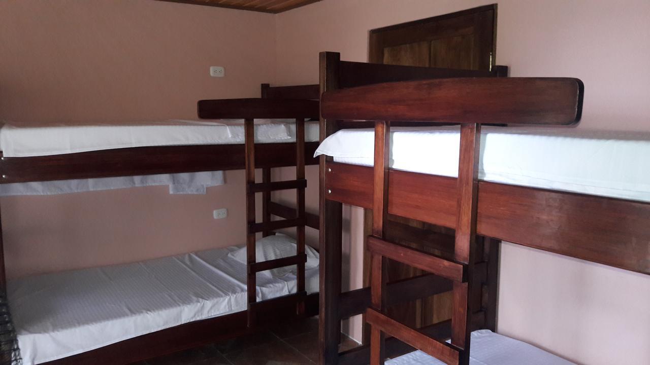 Hostal Y Cabinas Anita-And Rafting Tour! Siqurres Da Alegria Esterno foto